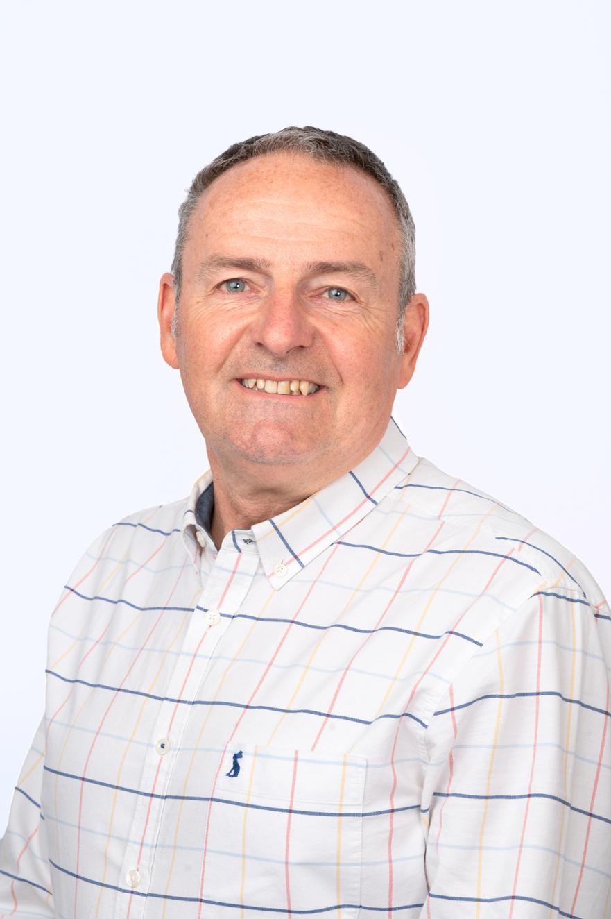 Colin Moore Snr2